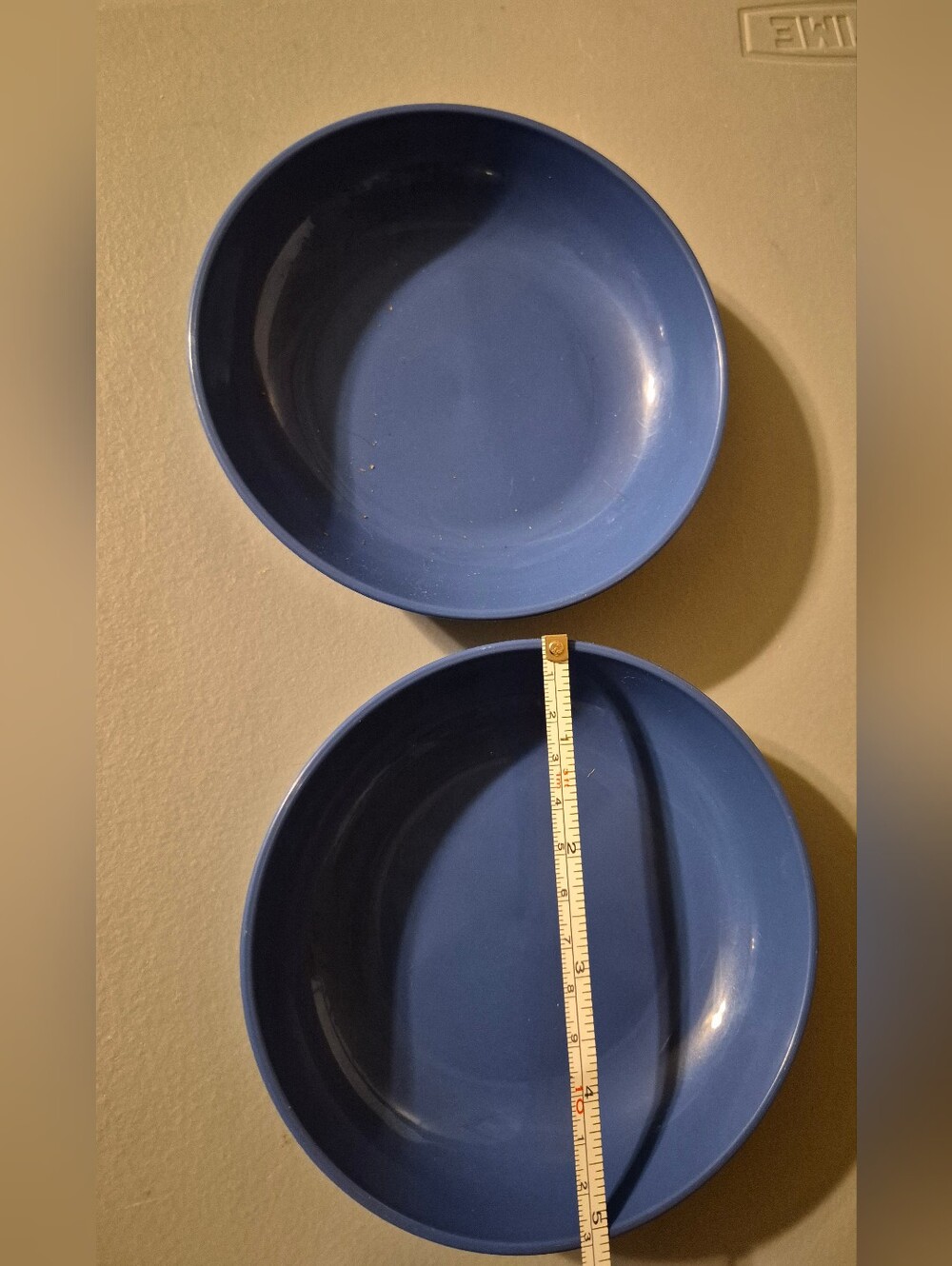 Reptile Bowls, Rats, Cat, Etc Non Slip Bottom - Set of 2